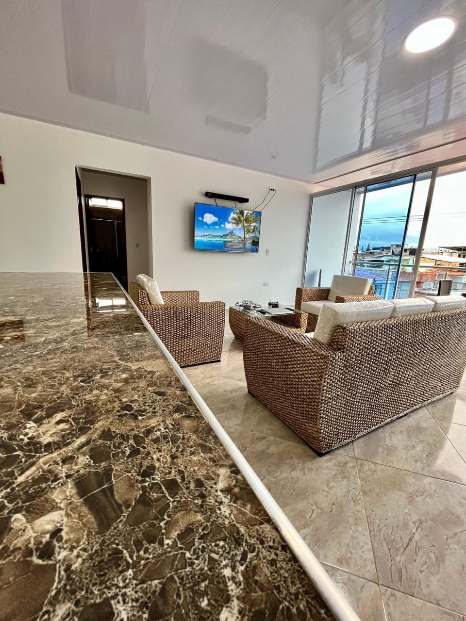Communal lounge/ TV room