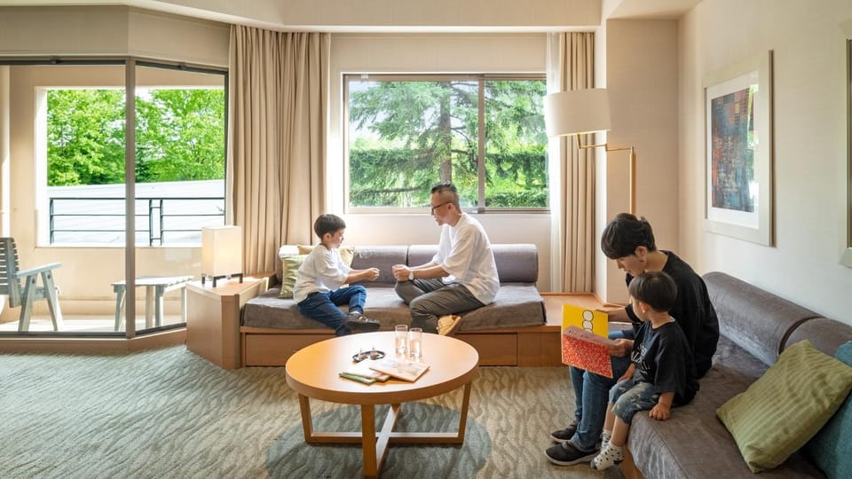 Bedroom, children, Family