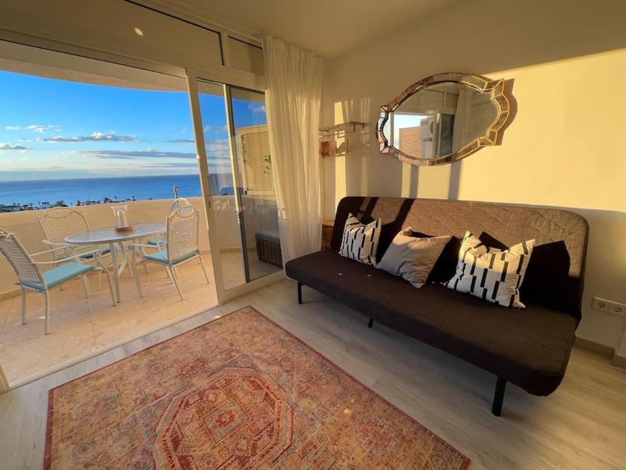 GOLDEN HOUR Beachfront apartment Marbella Apartment in Marbella