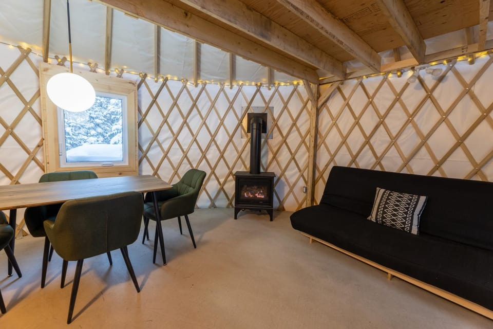 Yourte expérience Charlevoix Luxury tent in La Malbaie