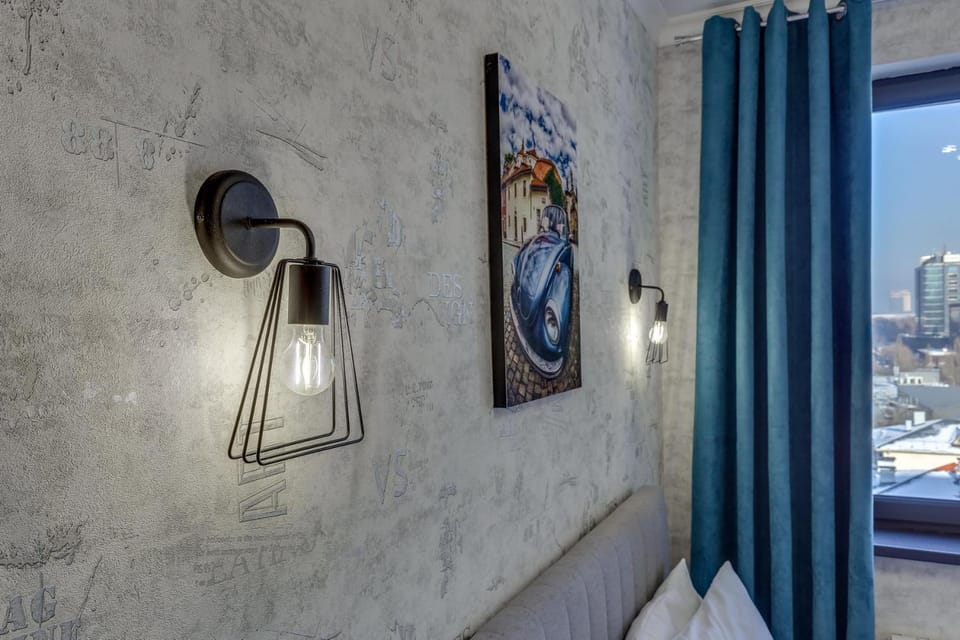 Bed, Photo of the whole room, Decorative detail, Bedroom