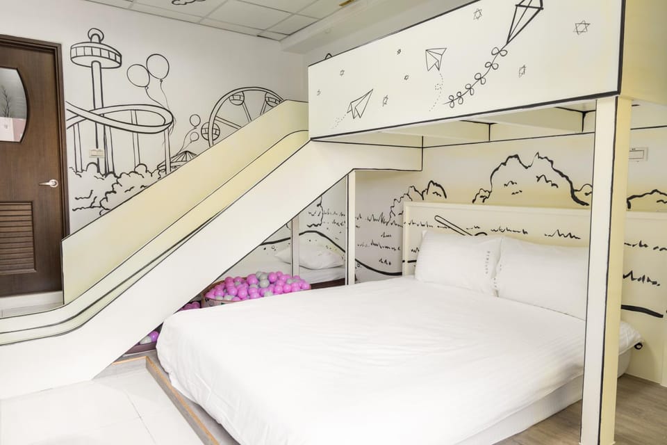 Bed, Bedroom, bunk bed