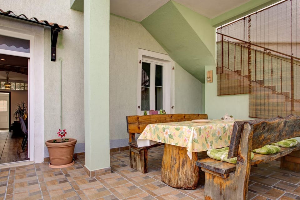 Balcony/Terrace, Balcony/Terrace