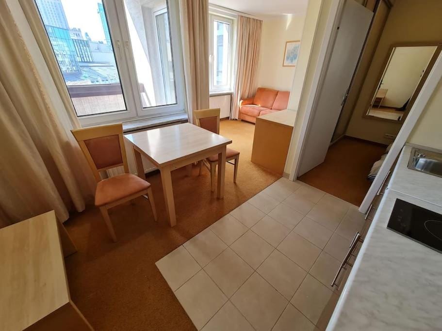 10Q - Z6 Apartment 605 Apartment in Warsaw