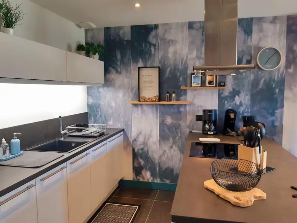 Coffee/tea facilities, Kitchen or kitchenette, pet friendly, stove, toaster
