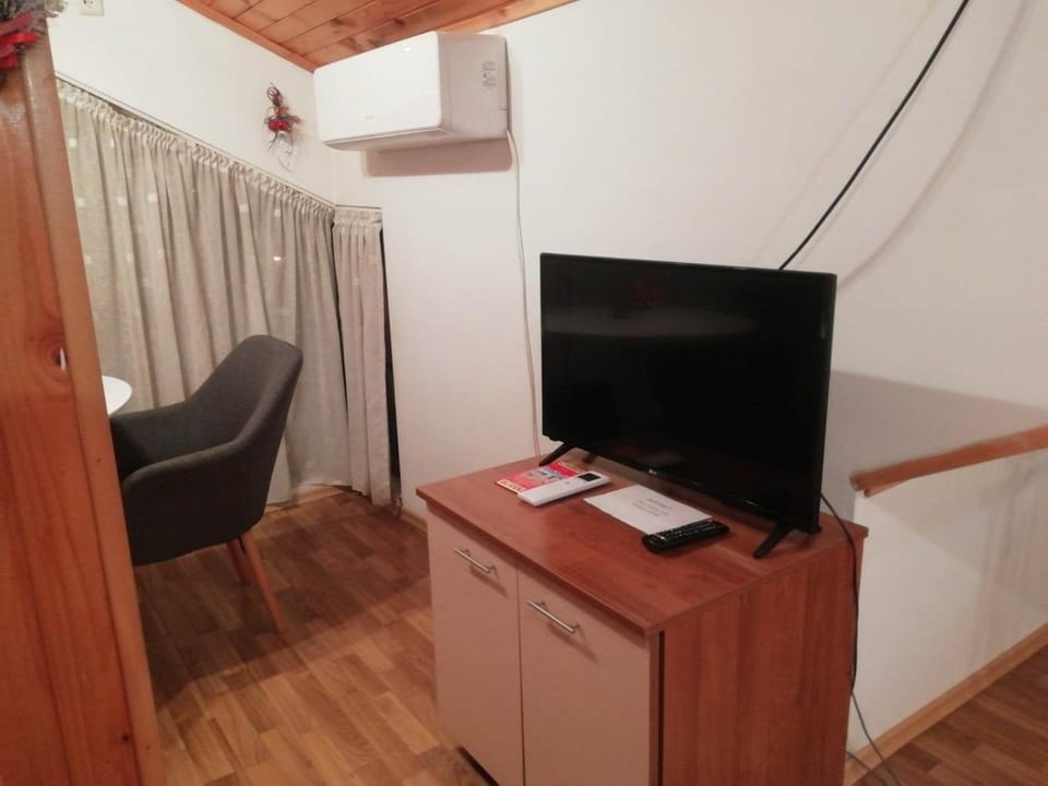 Green Loft Apartment-Rose Apartment in Jambol, Bulgaria