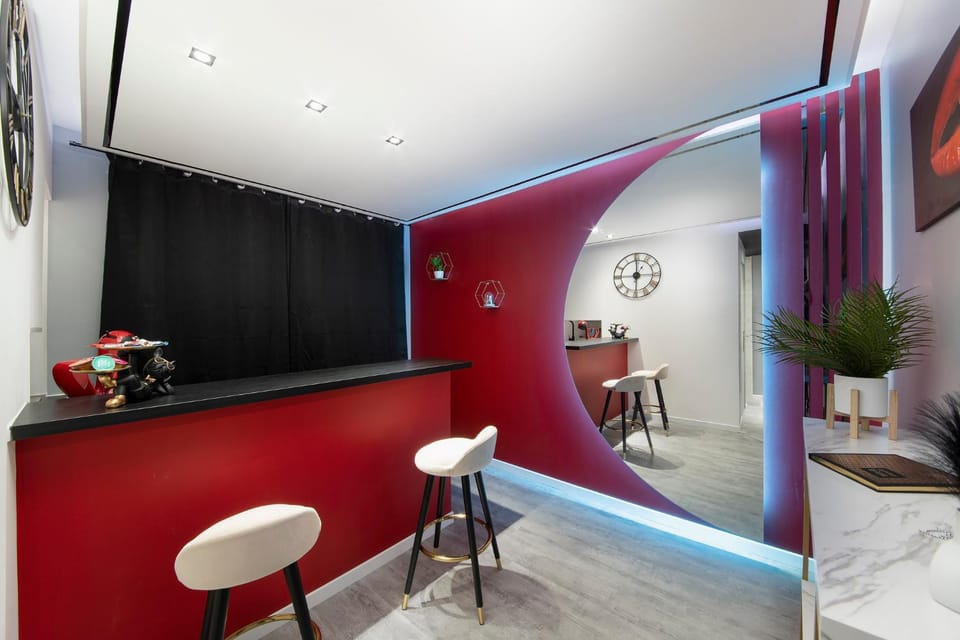 Secret Night II Apartment in Toulouse