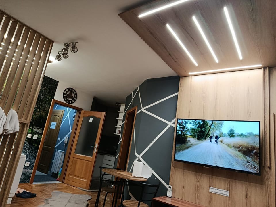 JACUZZI for RELAX - HOLLYWOOD Apartment, STUP, Sarajevo Apartment in Sarajevo