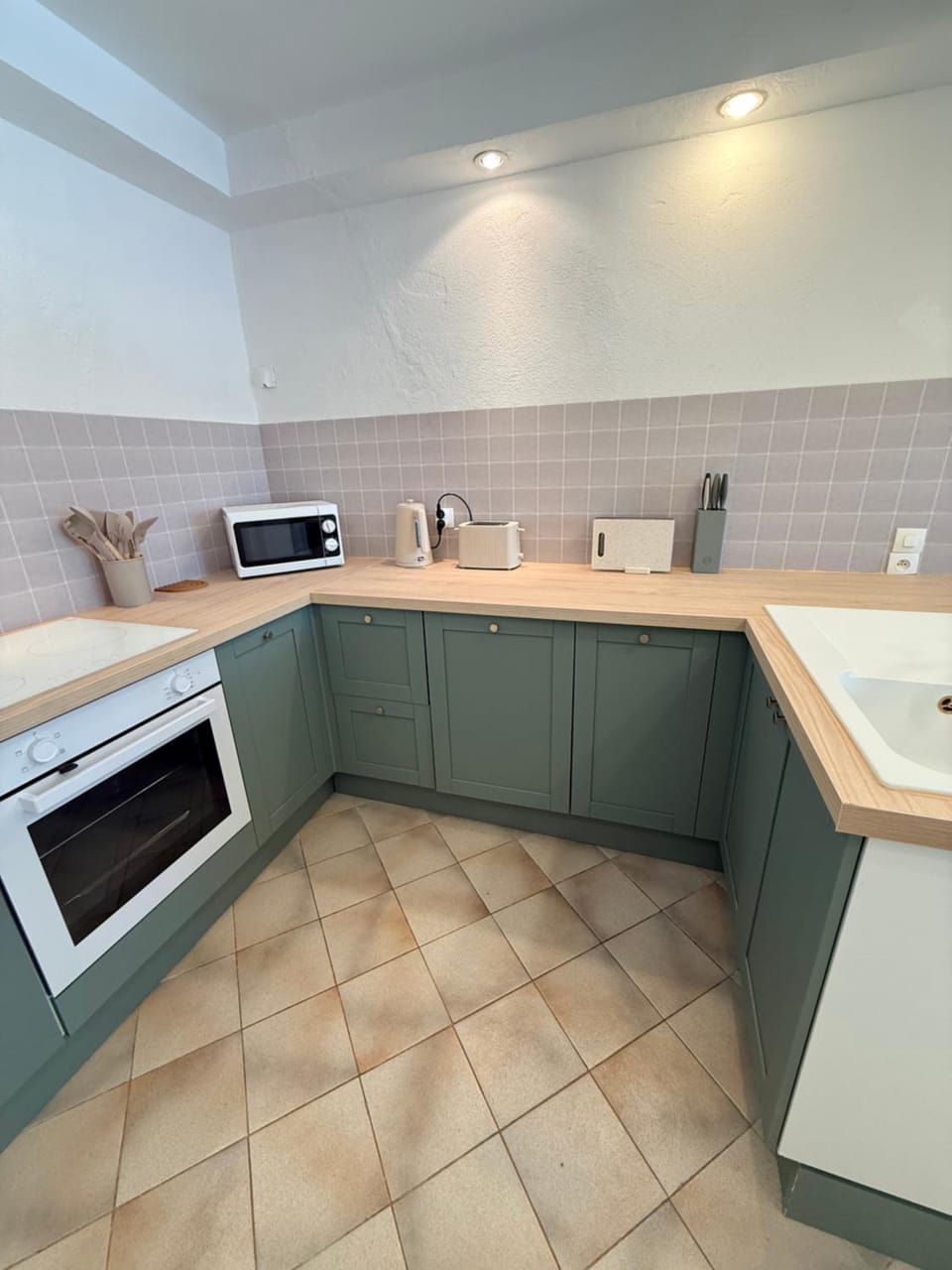Appart 4-6 personnes avec jardin terrasse Apartment in La Londe-les-Maures