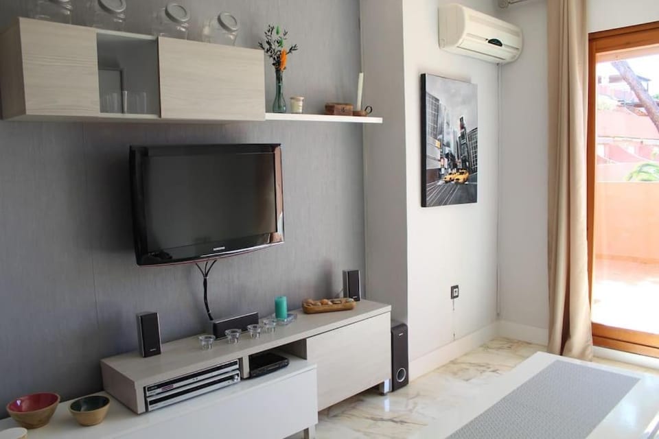 TV and multimedia, Evening entertainment, air conditioner