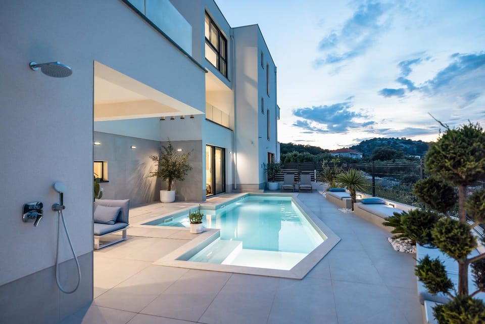 Day, Pool view, Swimming pool