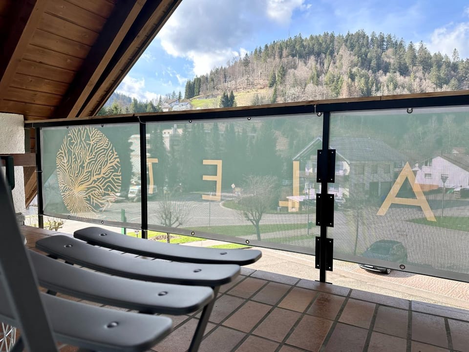 Natural landscape, Balcony/Terrace, Mountain view