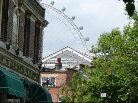 APlaceToStay Central London Apartment, Waterloo (STA) Vacation rental in London Borough of Southwark