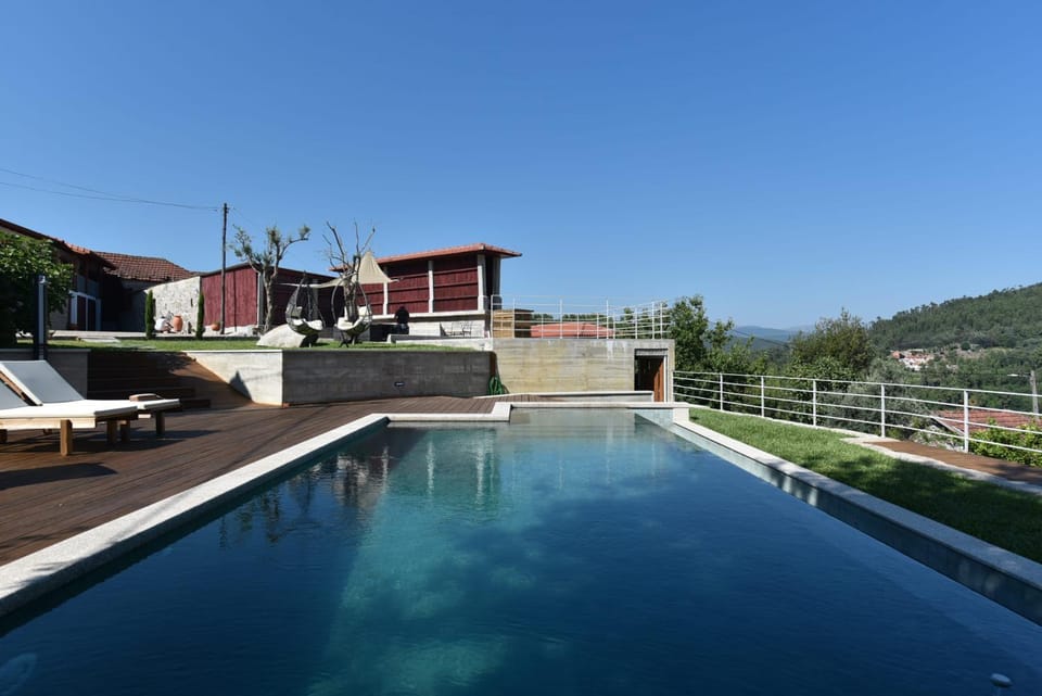 Property building, Swimming pool, sunbed