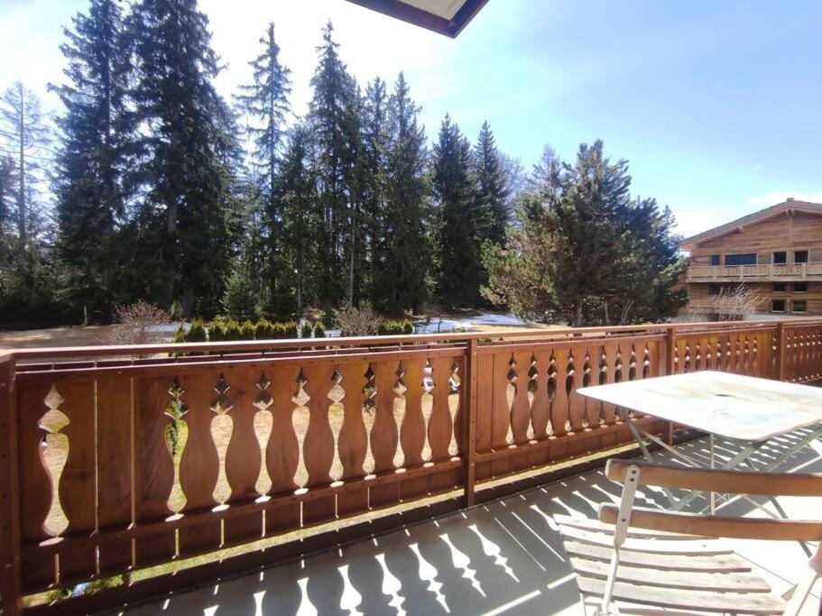 Family friendly 2-Bedroom near Golf & Ski slopes Apartment in Sierre