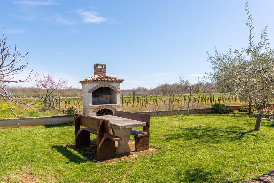 Ema apartment Villa in Istria County