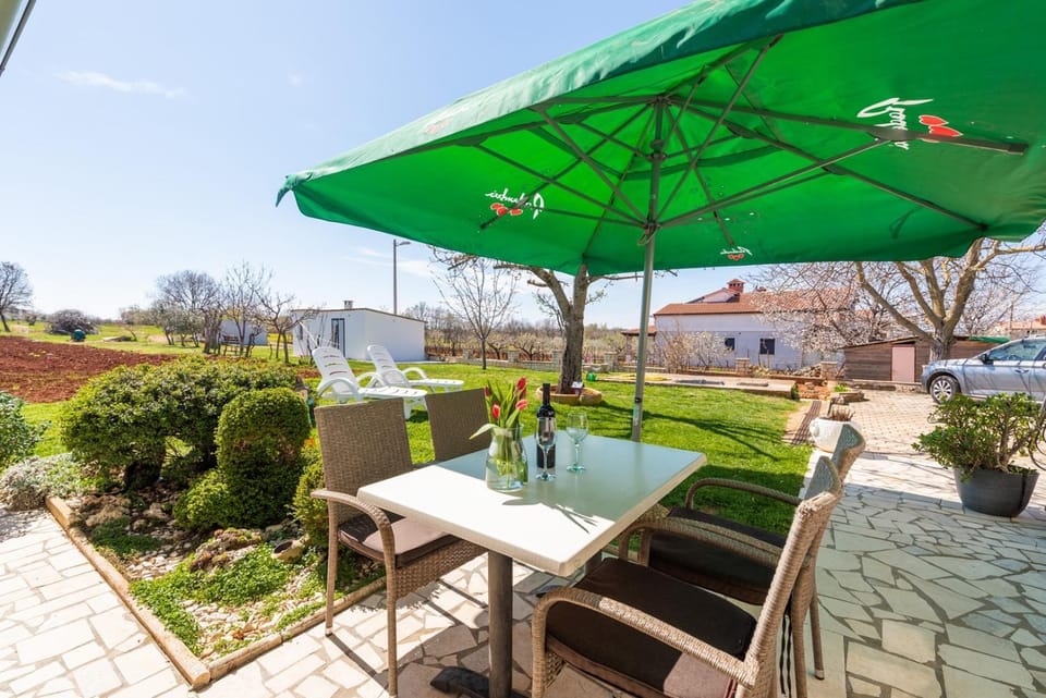 Ema apartment Villa in Istria County