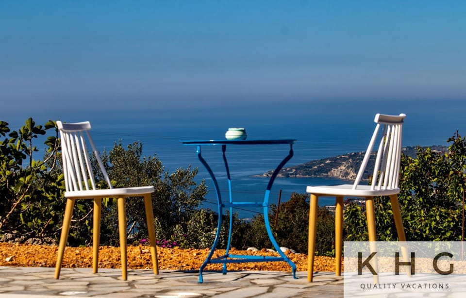 Skoumas villa surrounded by Olive trees! Villa in Cephalonia