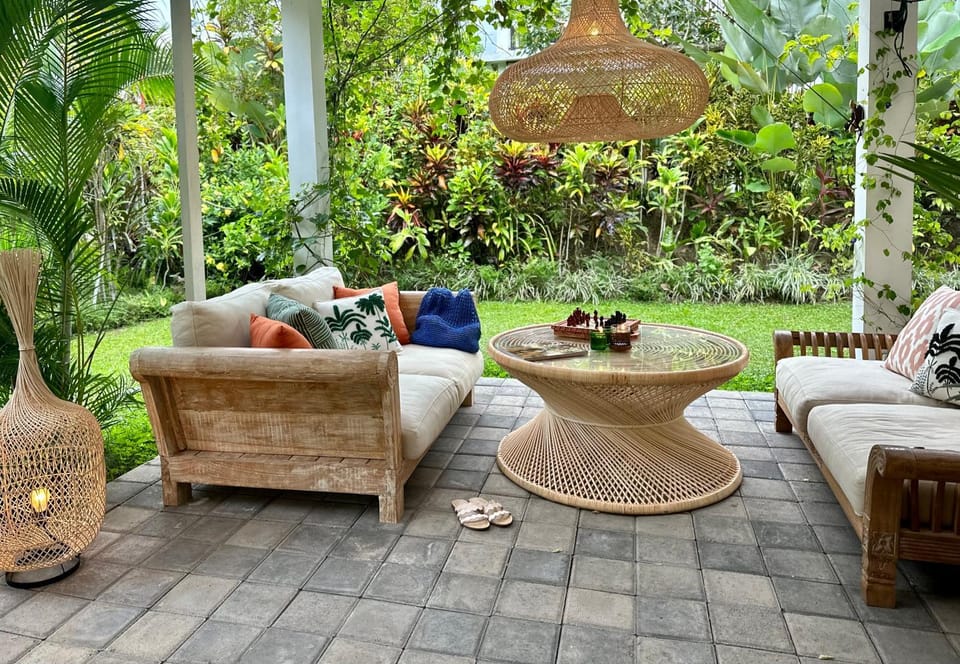 Restaurant/places to eat, Garden