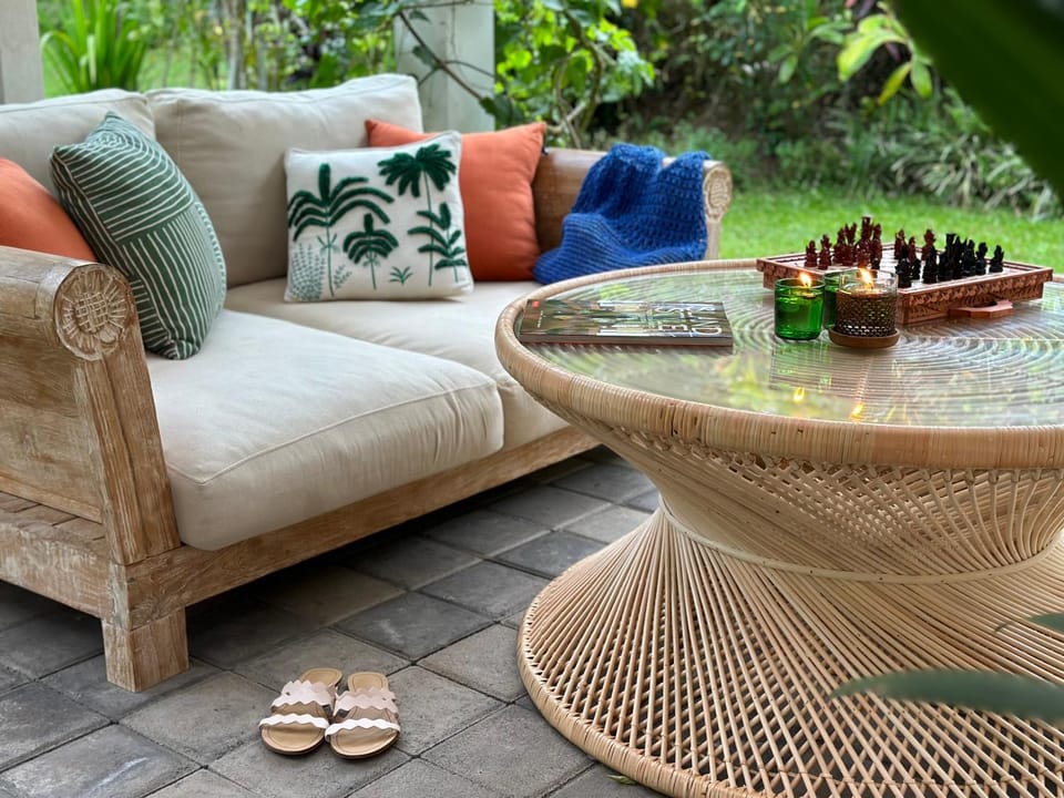 Restaurant/places to eat, Garden