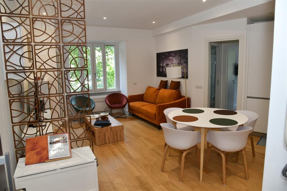 Lounge or bar