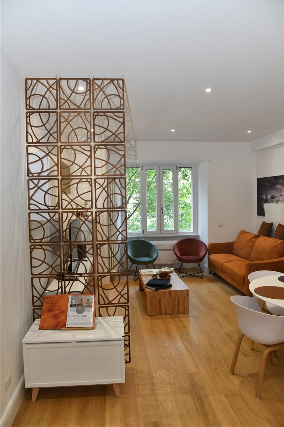 Communal lounge/ TV room