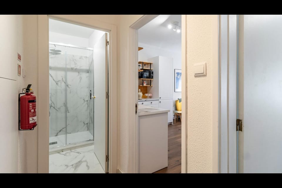 Campinho 1T - Stylish 1BR by LovelyStay Apartment in Porto