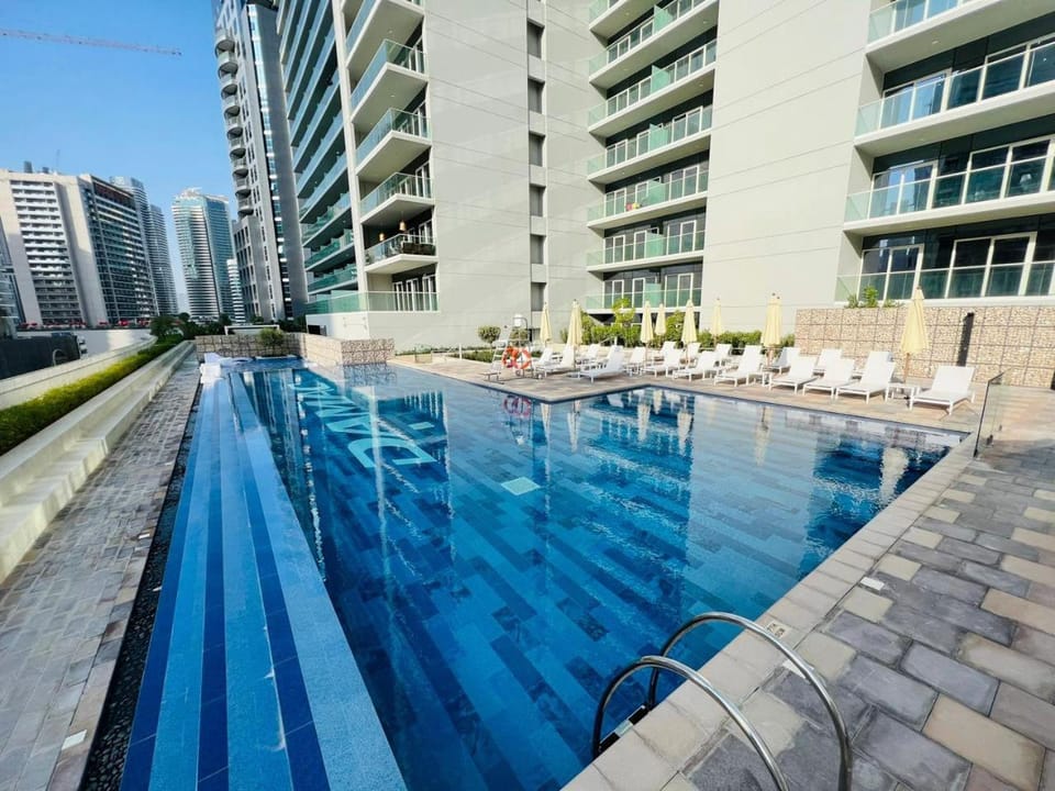 Pool view, Swimming pool