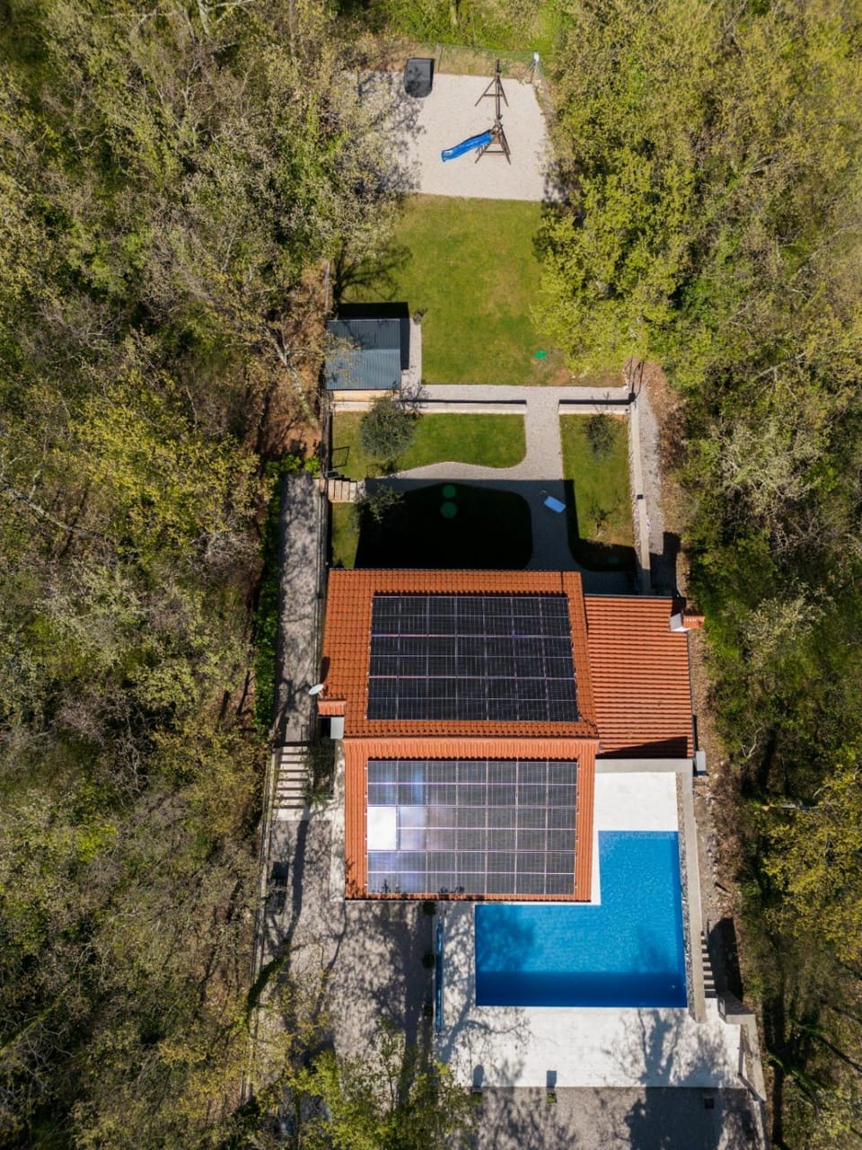 Property building, Swimming pool