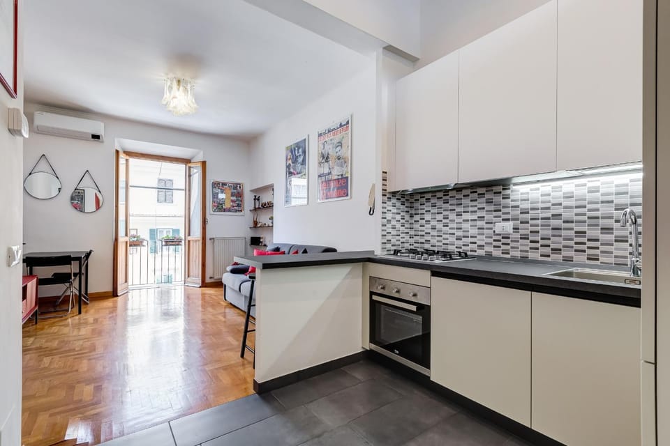 AM House Colosseo Apartment in Rome