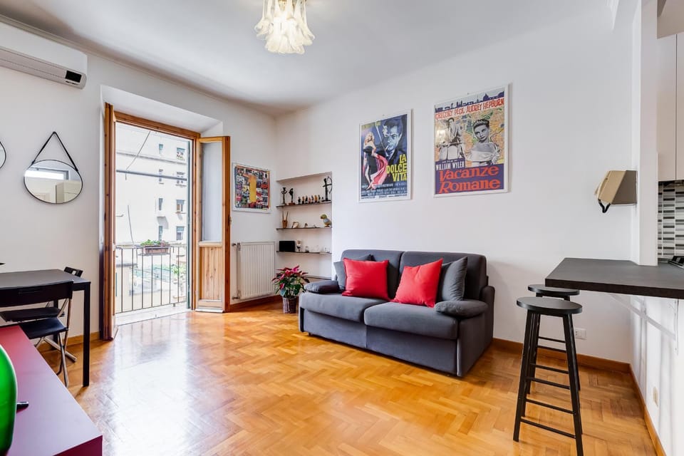 Lounge or bar, kitchen