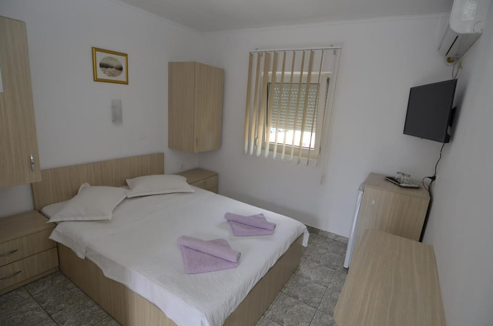 VILA RARA Bed and Breakfast in Constanța County