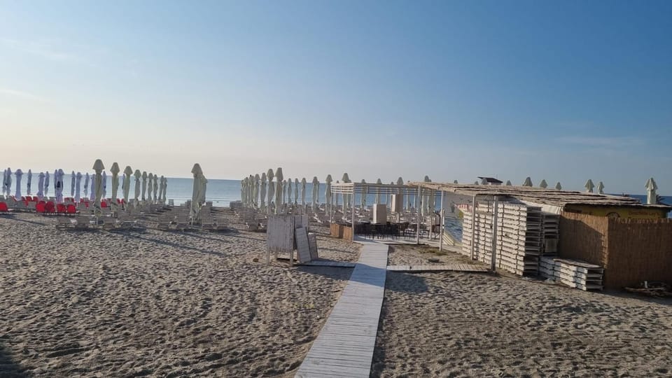 Marlyn Seaside Love Apartment in Constanța County