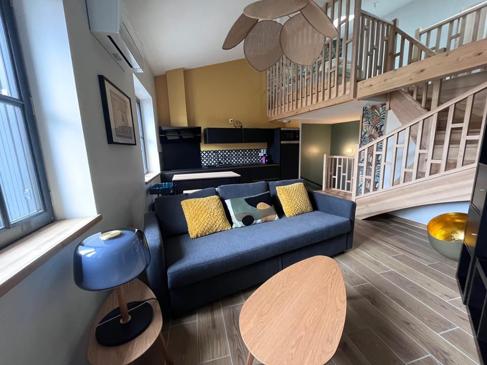 Living room, kitchen
