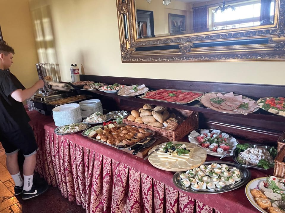 Food and drinks, Food, Breakfast, Buffet breakfast