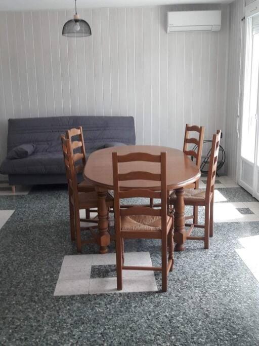 Gite Au Marianne House in Occitanie