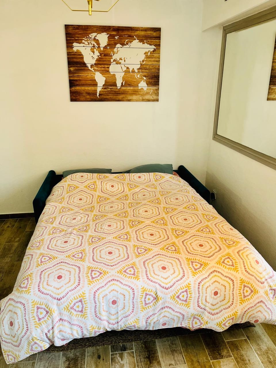 grand studio proche plage Apartment in Antibes