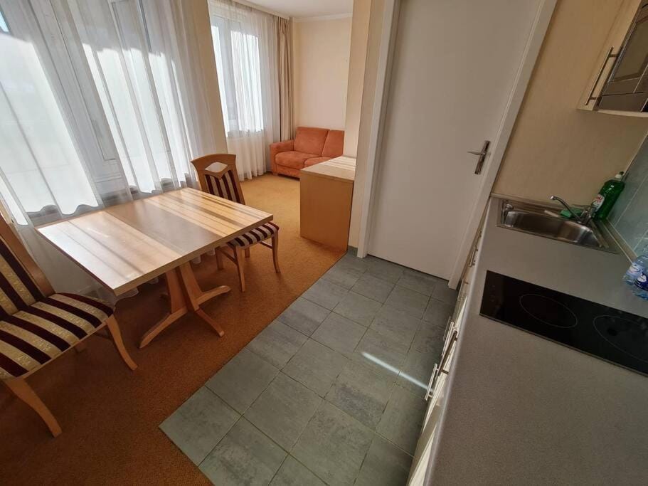 10Q - Z6 Apartment 505 Apartment in Warsaw