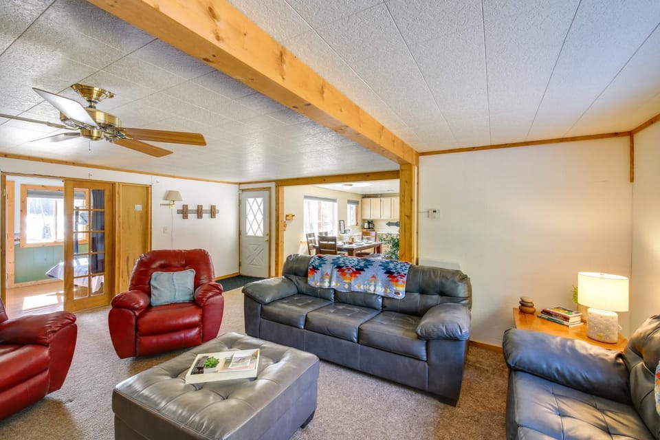 Hike, Bike & Boat: Cabin w/ Dock on Seeley Lake! Cabin in Seeley Lake