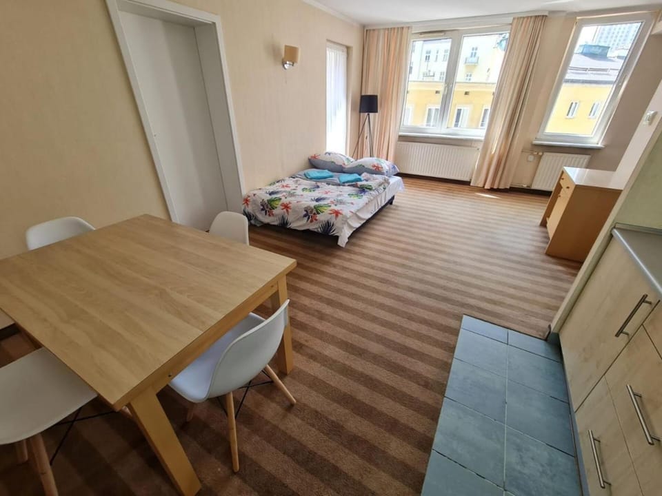 10Q - Z6 Apartment 401 Apartment in Warsaw