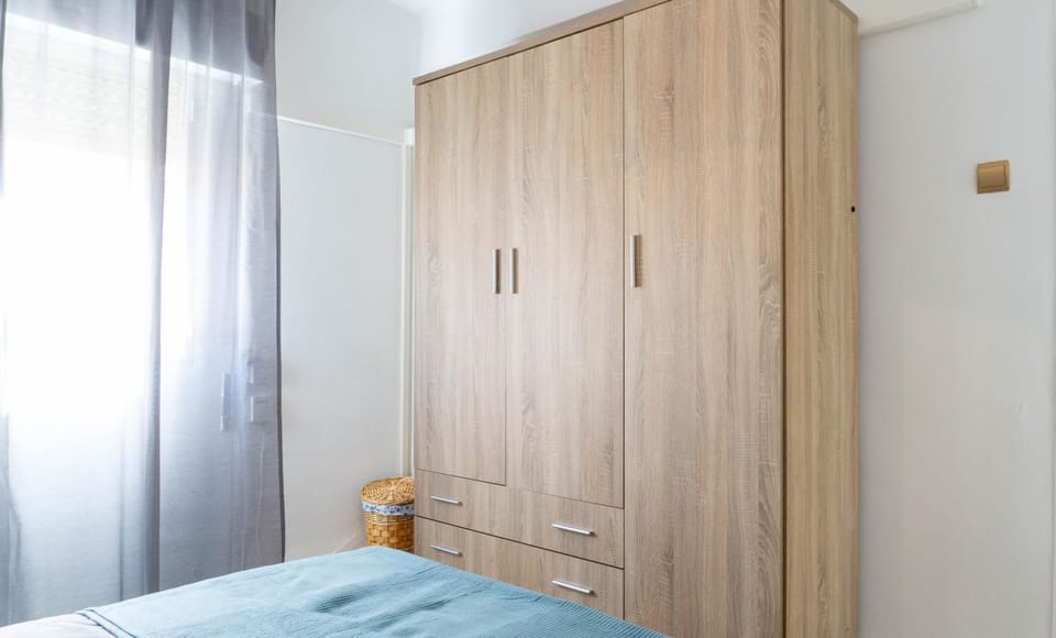 Bed, Photo of the whole room, Bedroom, wardrobe