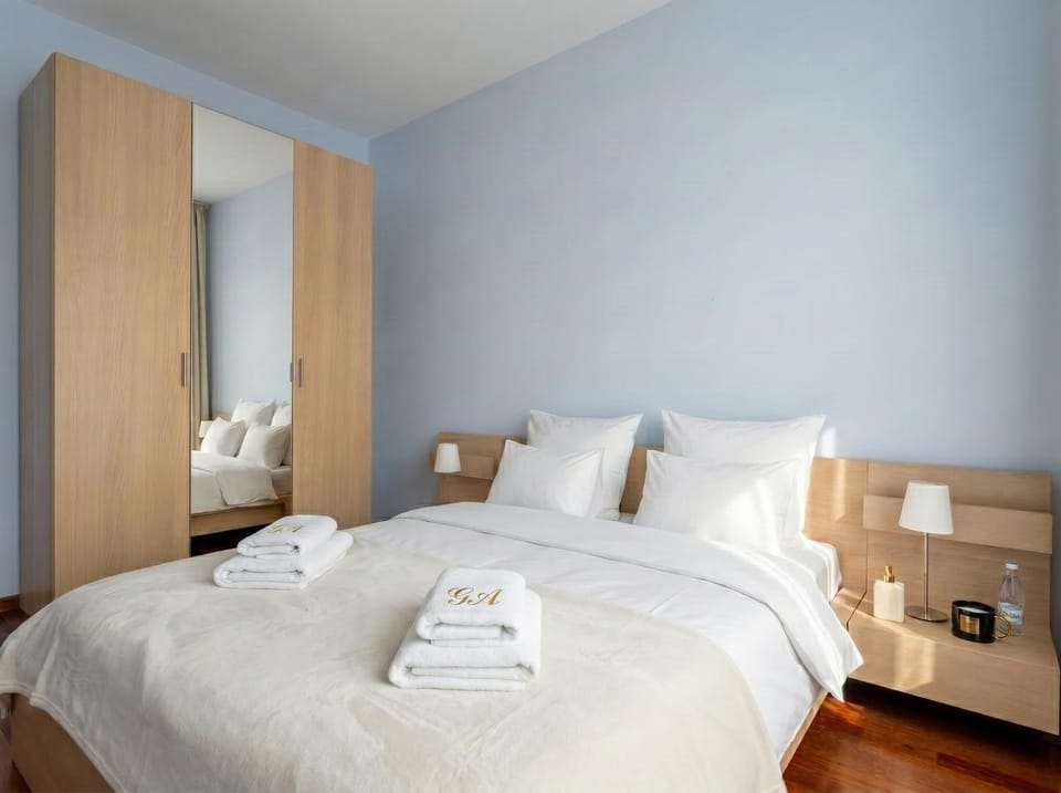 Bed, Photo of the whole room, Bedroom, towels, wardrobe