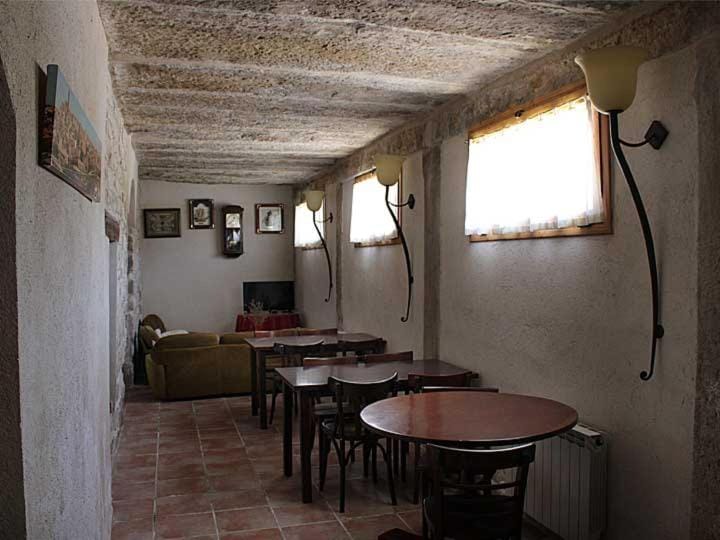 HOSTAL LA SAVINA Bed and Breakfast in Catalonia