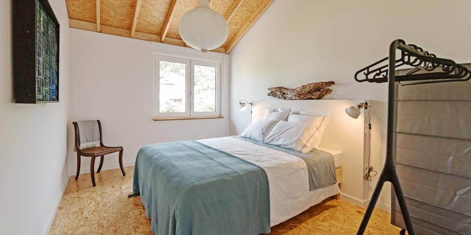 Bed, Bedroom, Garden view, Pool view, air conditioner