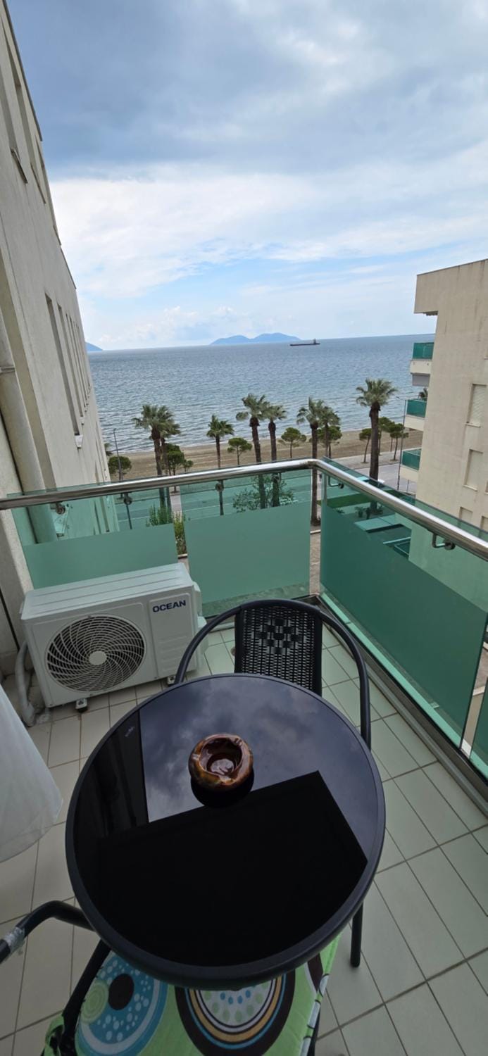 Apartament me qera Lungomare Vlore Mari Apartment in Vlorë