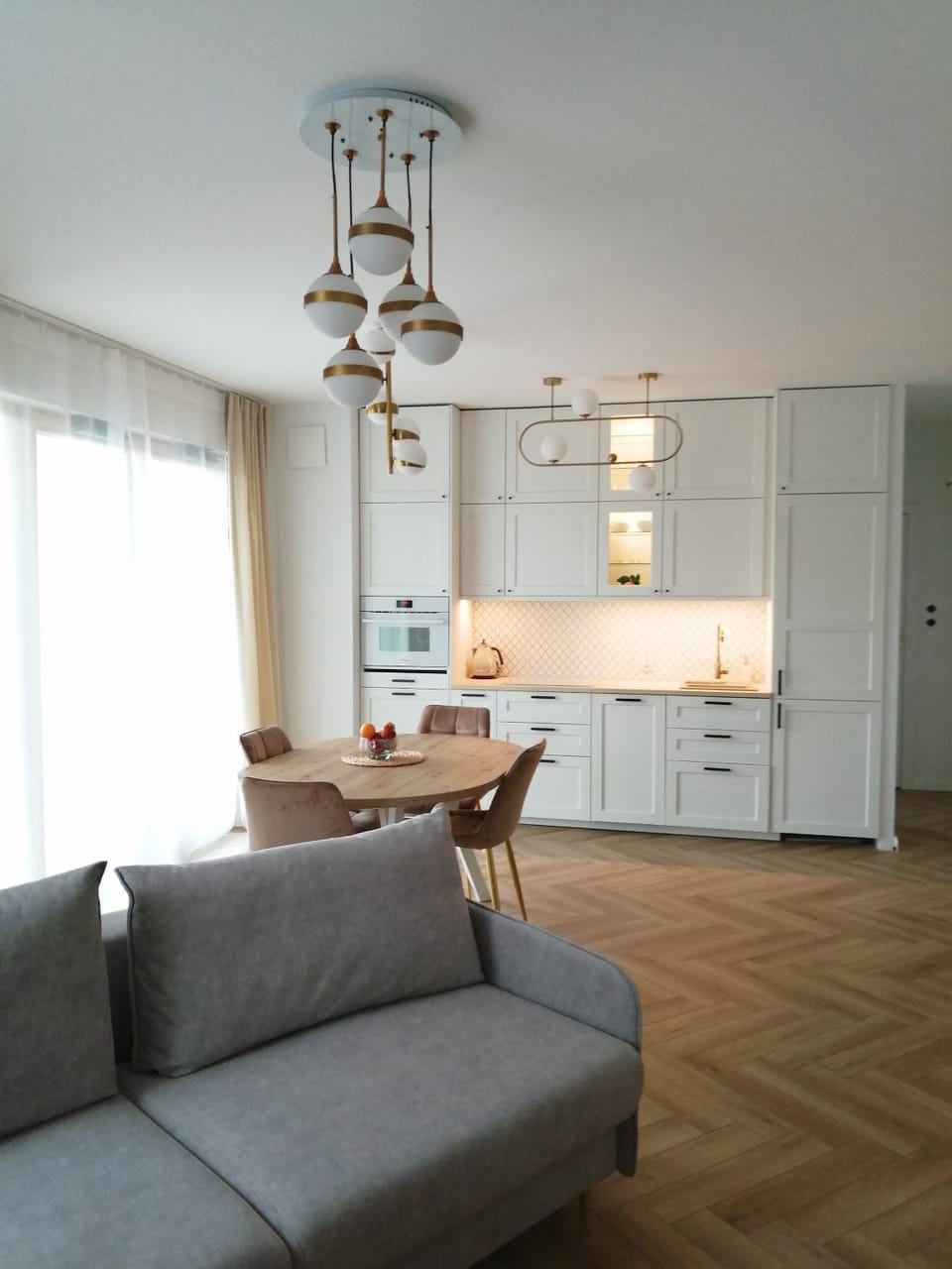 Kitchen or kitchenette, Living room, Dining area