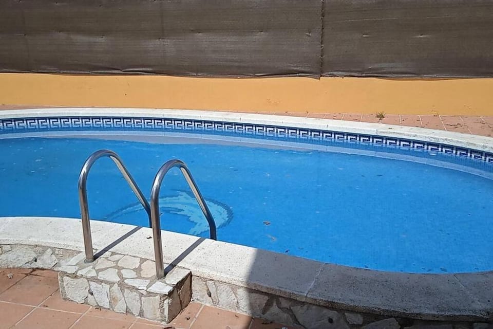 Garden, Swimming pool