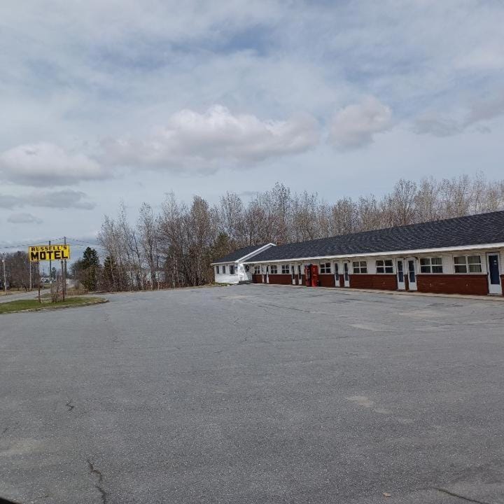 Property building, Parking