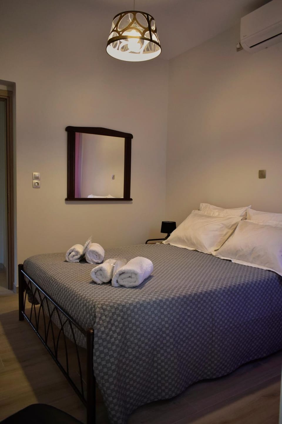Bed, Photo of the whole room, Bedroom, towels, air conditioner