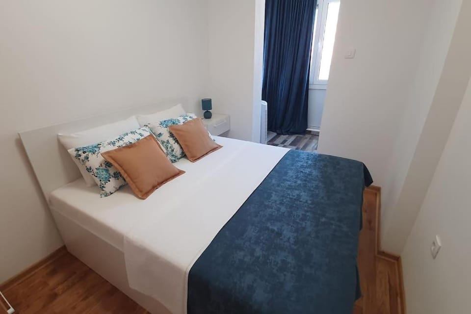 Apartman N Apartment in Dobrota